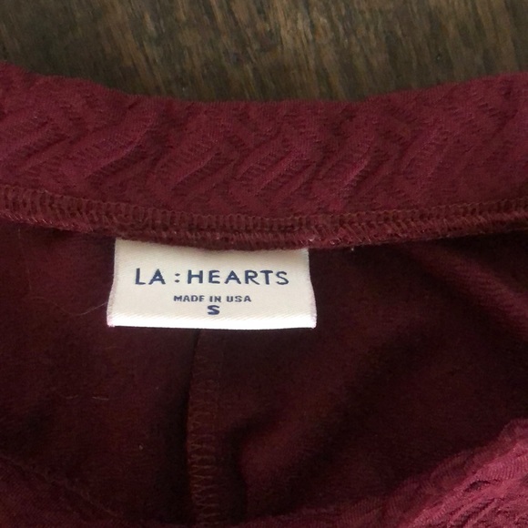 Burgundy skater skirt - Picture 3 of 3